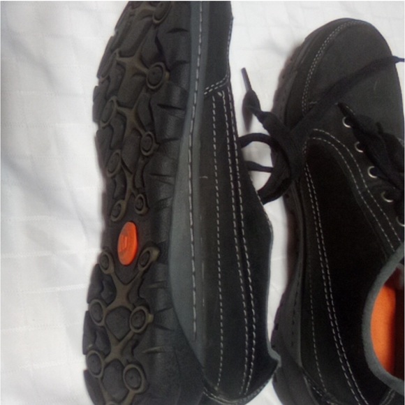 🌹🌹Merrell leather shoes size 8.5🌹🌹 - Picture 5 of 7